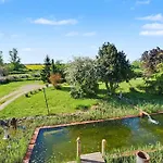 Villa Chateau Fourclins Domaine Privatif 16 Personnes Parc & Bassin Naturel Proche Toulouse