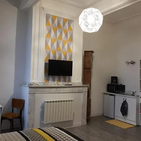 Chateau Fourclins Domaine Privatif 15 Personnes Parc & Bassin Naturel Proche Toulouse Villa