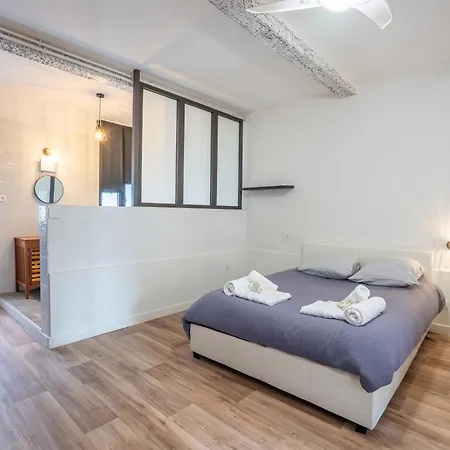 Chateau Fourclins Domaine Privatif 15 Personnes Parc & Bassin Naturel Proche Toulouse *