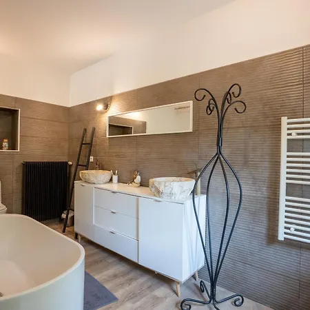Villa Chateau Fourclins Domaine Privatif 16 Personnes Parc & Bassin Naturel Proche Toulouse