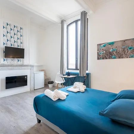 Chateau Fourclins Domaine Privatif 16 Personnes Parc & Bassin Naturel Proche Toulouse