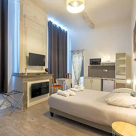 Villa Chateau Fourclins Domaine Privatif 16 Personnes Parc & Bassin Naturel Proche Toulouse *
