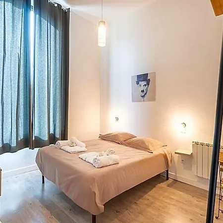Villa Chateau Fourclins Domaine Privatif 16 Personnes Parc & Bassin Naturel Proche Toulouse