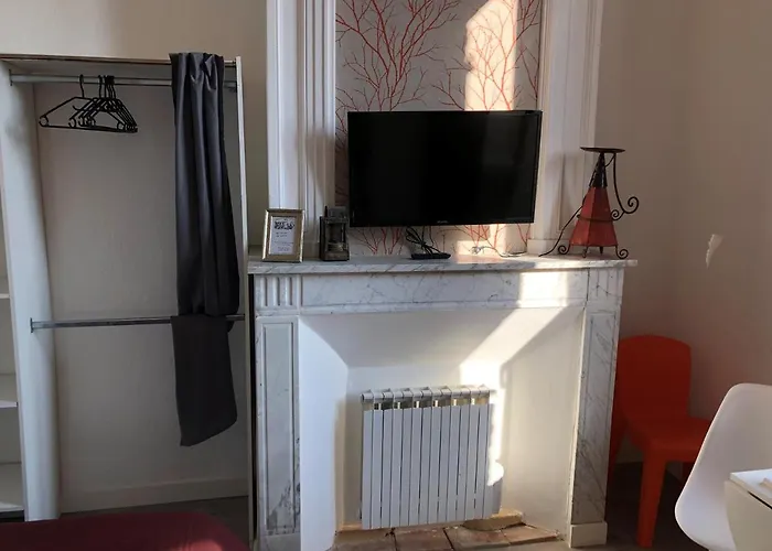 Chateau Fourclins Domaine Privatif 15 Personnes Parc & Bassin Naturel Proche Toulouse *