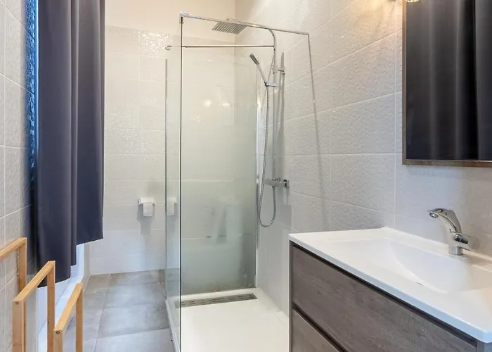 Chateau Fourclins Domaine Privatif 15 Personnes Parc & Bassin Naturel Proche Toulouse *