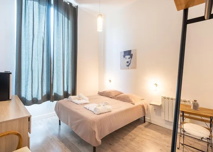 Chateau Fourclins Domaine Privatif 15 Personnes Parc & Bassin Naturel Proche Toulouse *