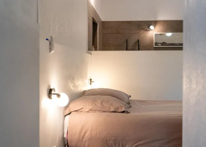 Chateau Fourclins Domaine Privatif 15 Personnes Parc & Bassin Naturel Proche Toulouse Vila